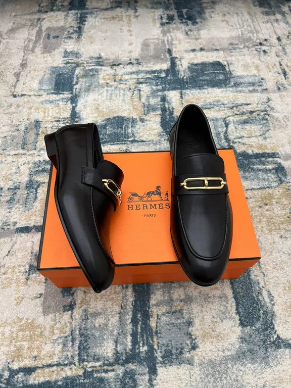 Hermes Shoe 